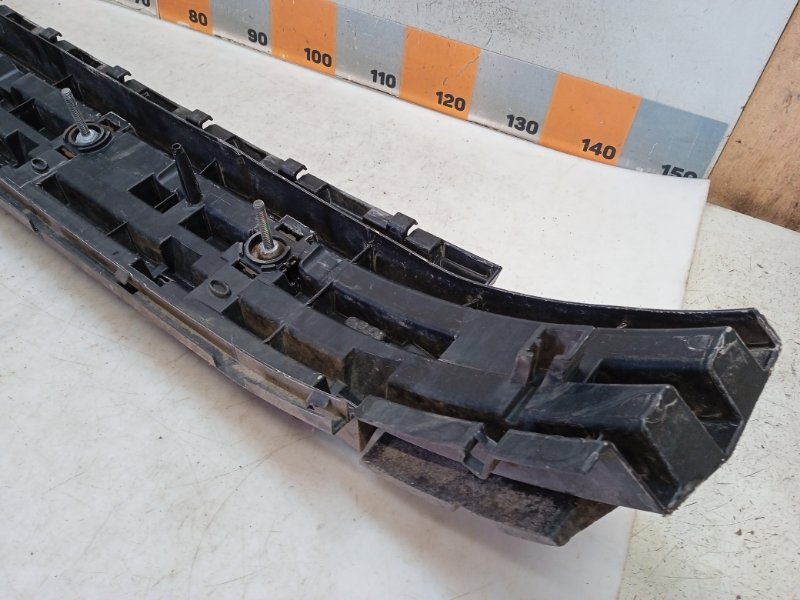 Усилитель заднего бампера