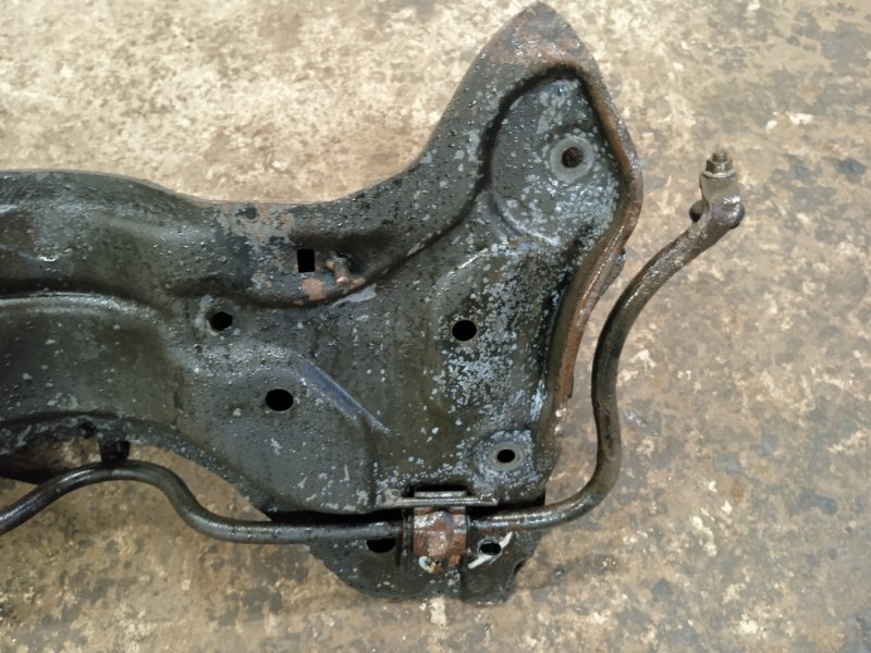 Балка подмоторная