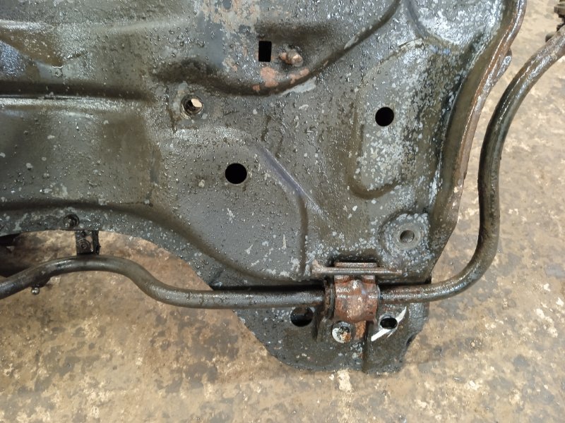 Балка подмоторная