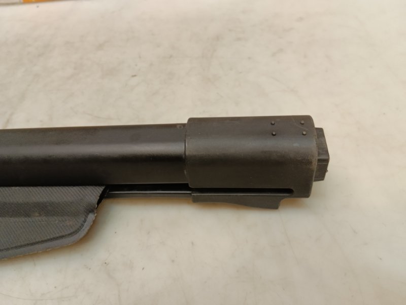 Шторка багажника