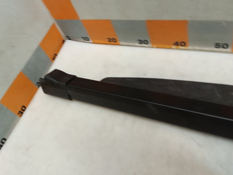 Шторка багажника