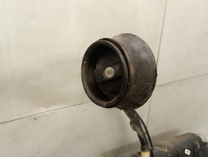 Бак топливный