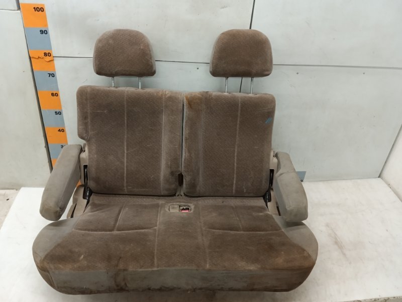 Сиденье салонное