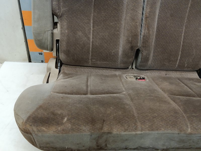 Сиденье салонное