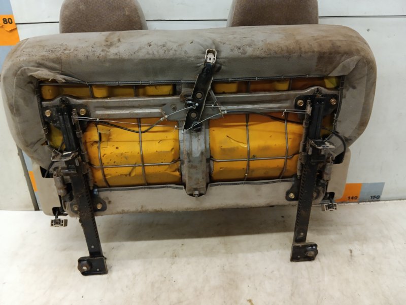 Сиденье салонное