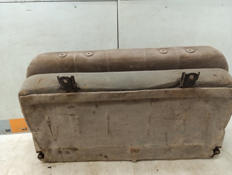 Сиденье салонное