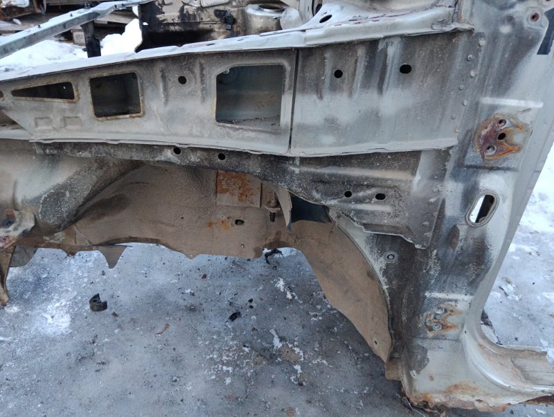 Лонжерон передний левый