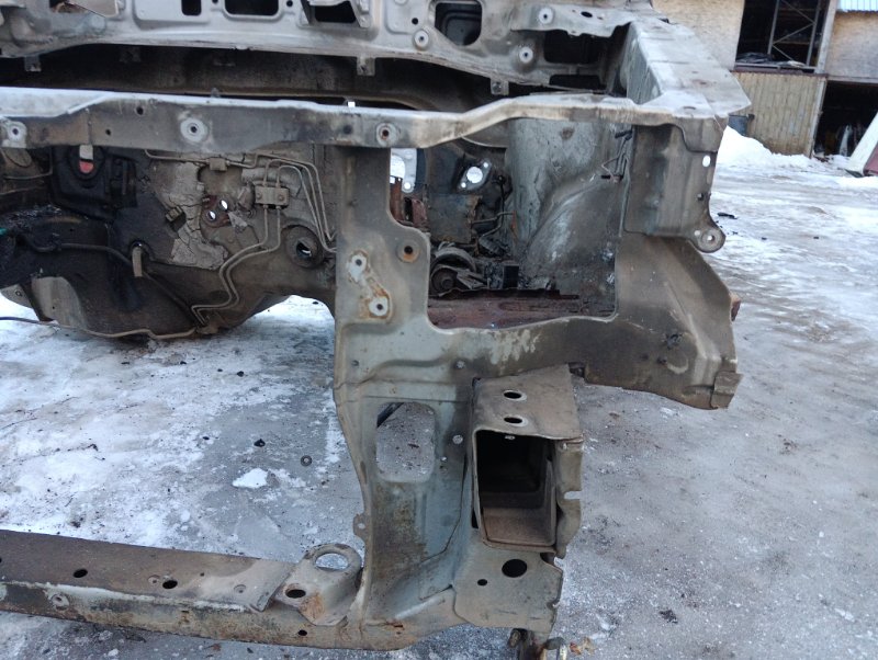 Лонжерон передний левый