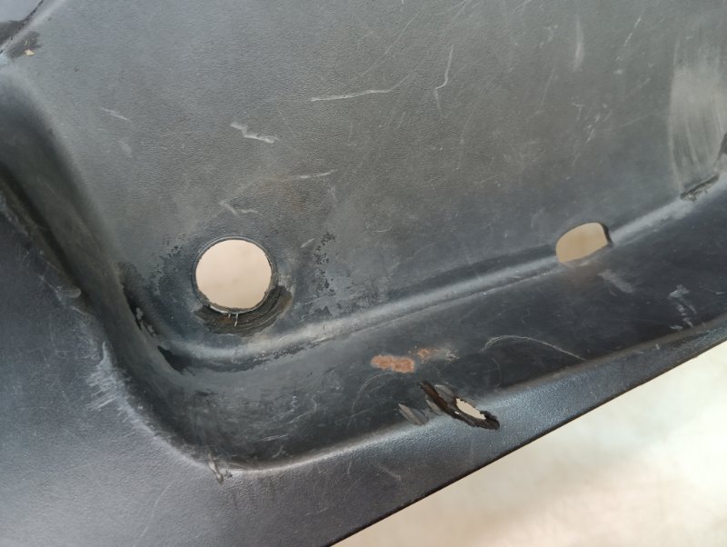 Решетка стеклоочистителей (Жабо)