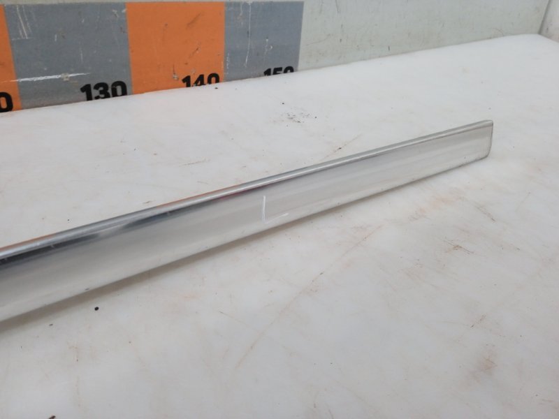 Молдинг крыши левый