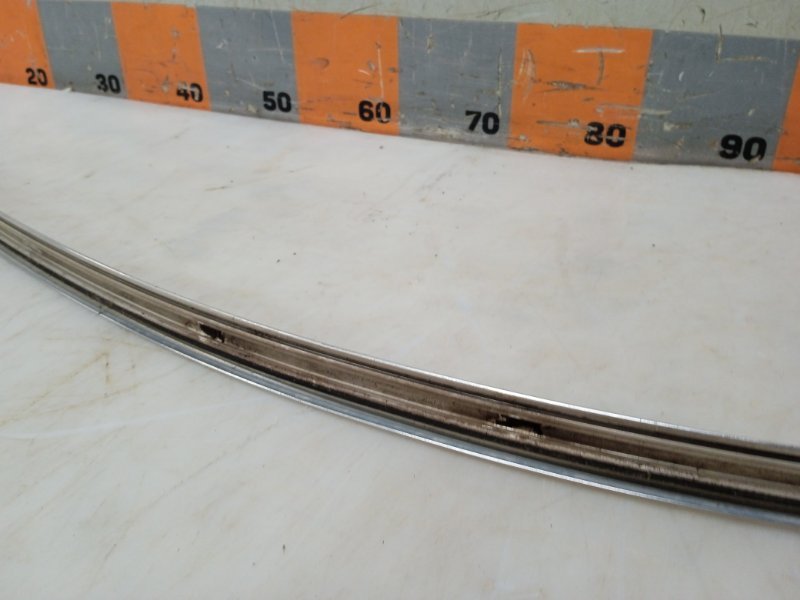 Молдинг крыши левый