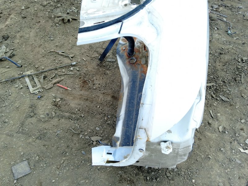 Крыло заднее правое