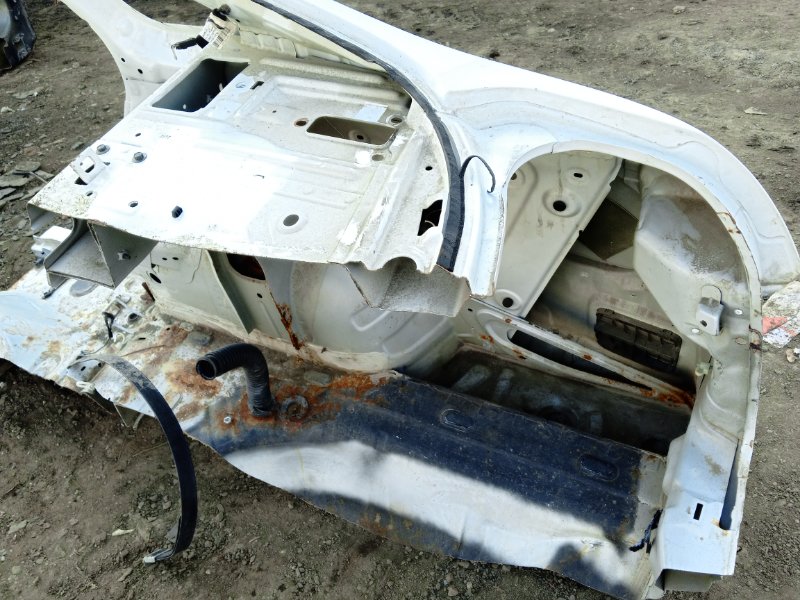 Крыло заднее правое