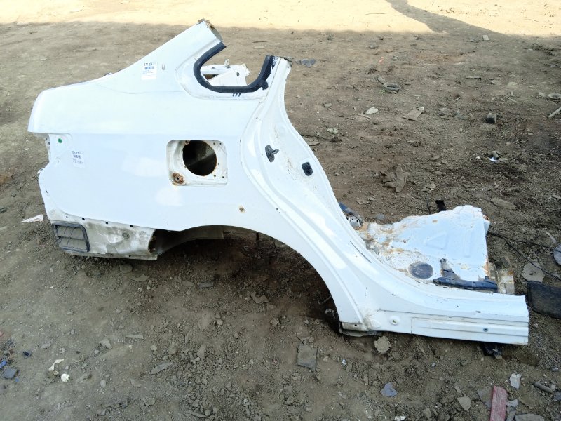 Крыло заднее правое