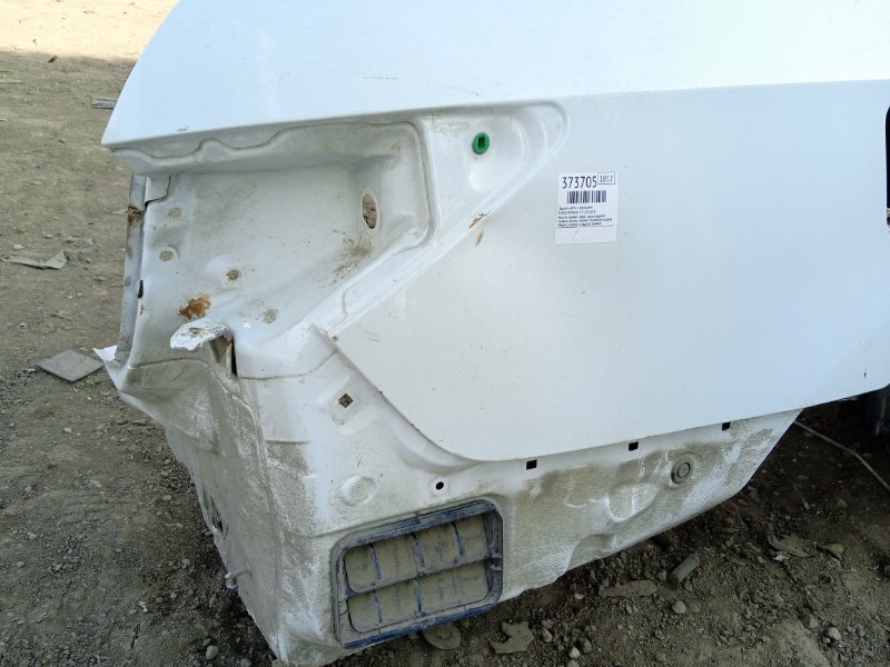 Крыло заднее правое