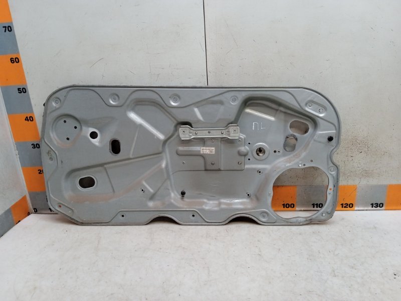 Стеклоподъемник электр. передний левый