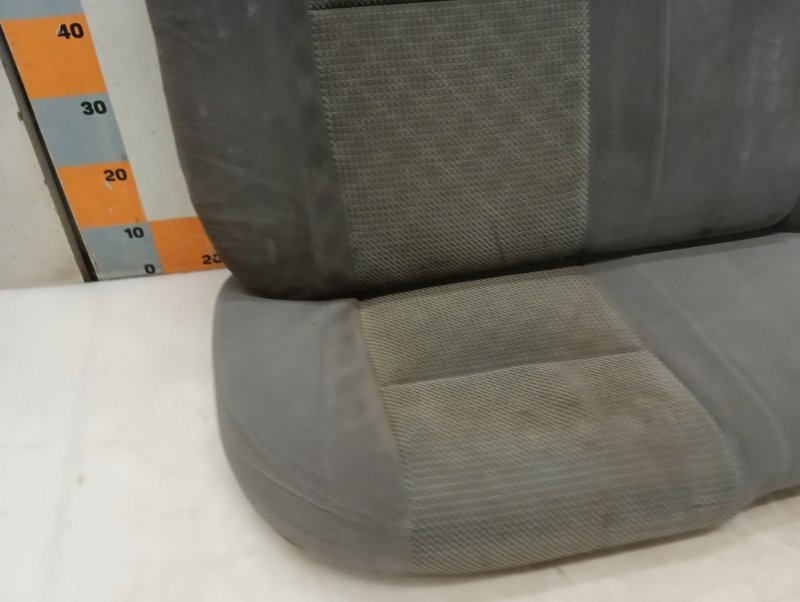 Сиденье салонное