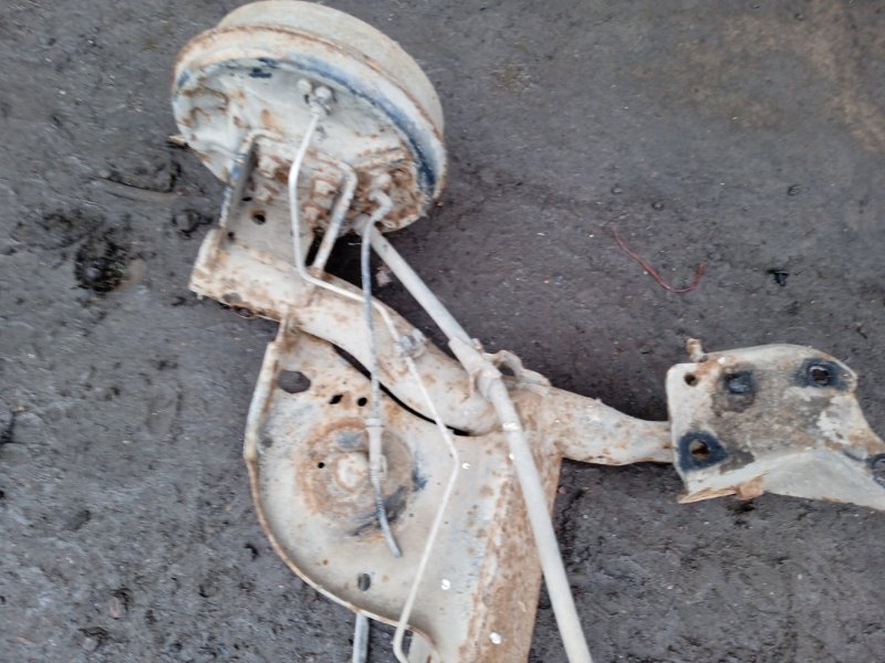 Балка задняя