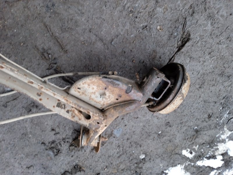 Балка задняя