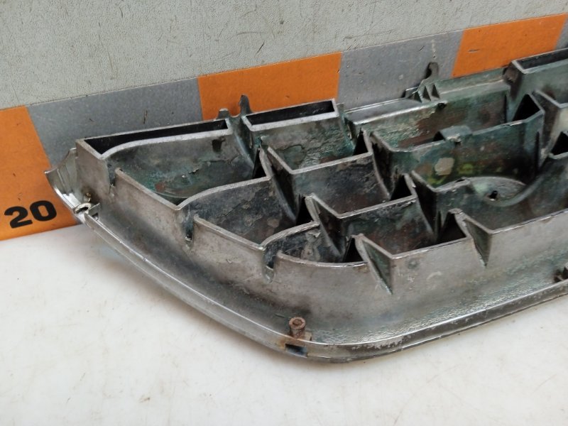 Решетка радиатора