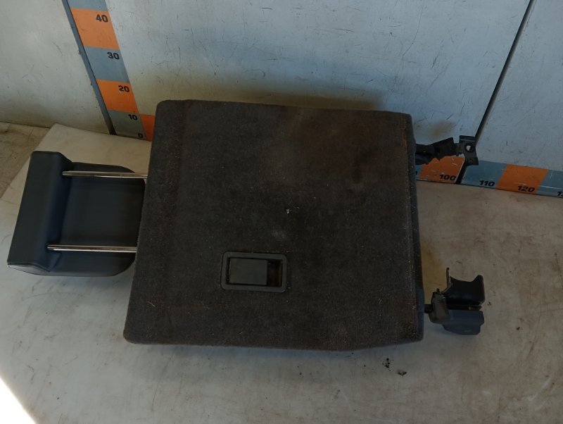 Сиденье салонное