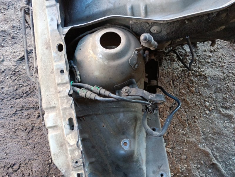 Лонжерон передний правый