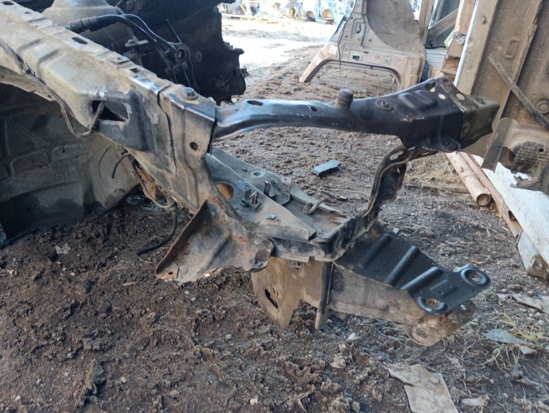 Лонжерон передний правый