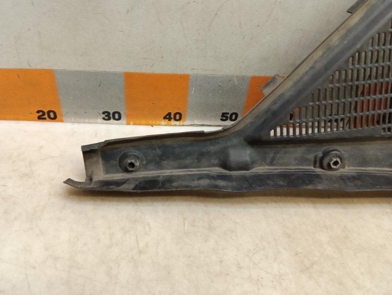 Решетка стеклоочистителей (Жабо)