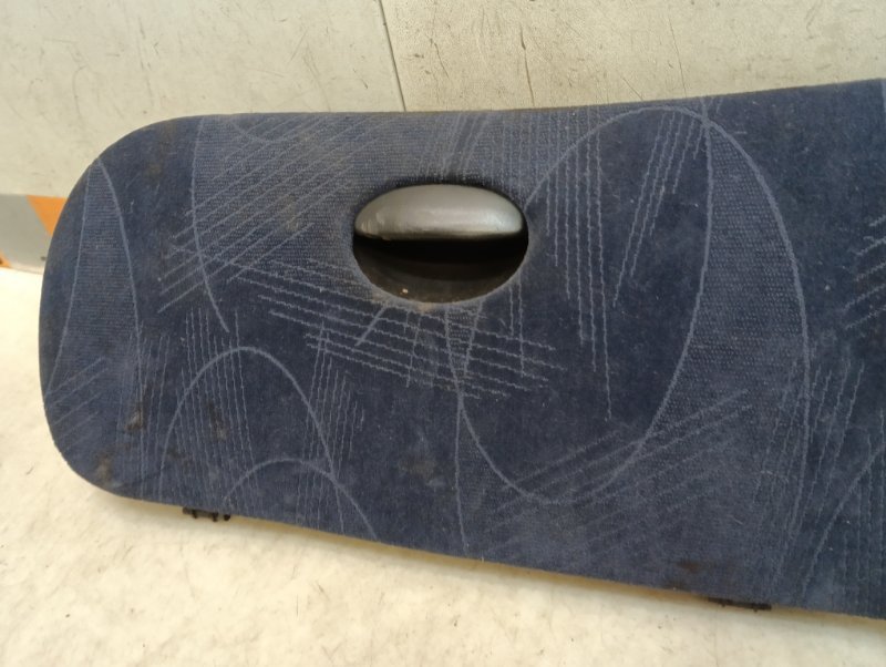 Крышка бардачка