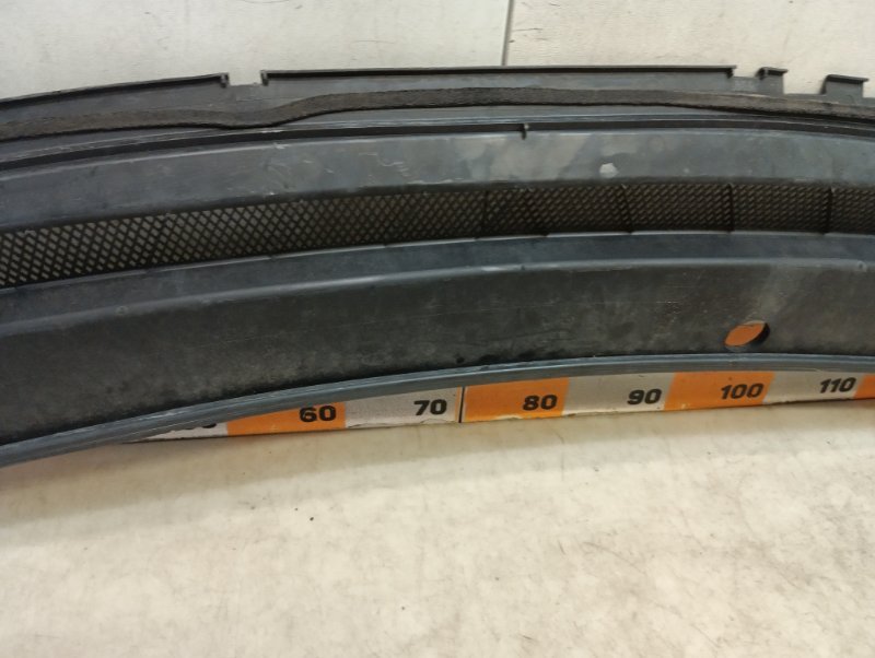 Решетка стеклоочистителей (Жабо)