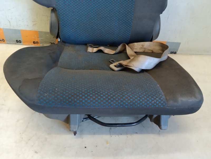 Сиденье салонное