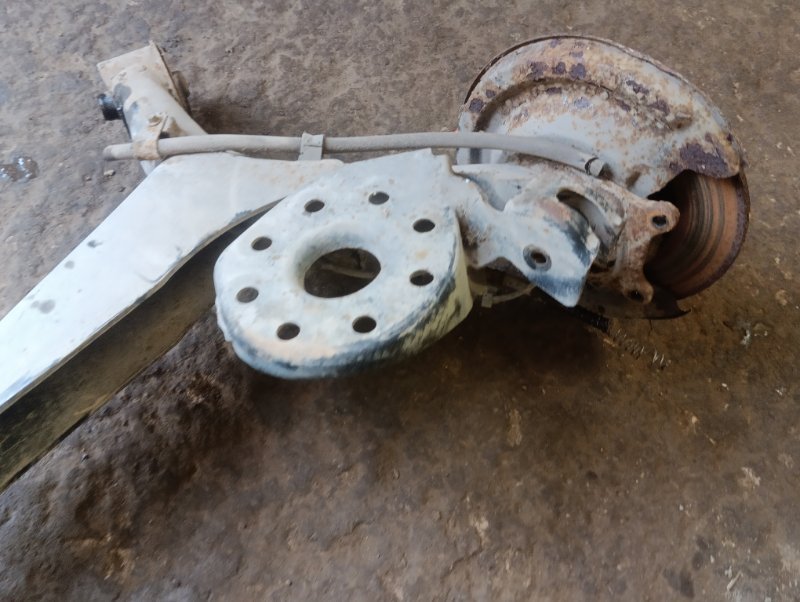 Балка задняя