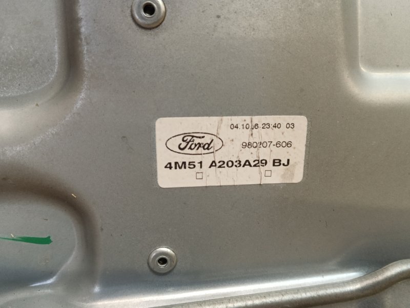 Стеклоподъемник электр. передний левый