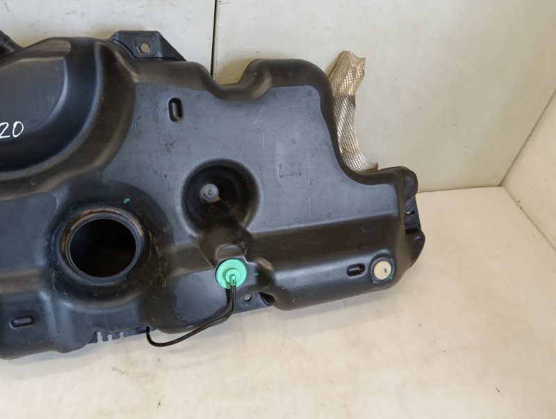 Бак топливный