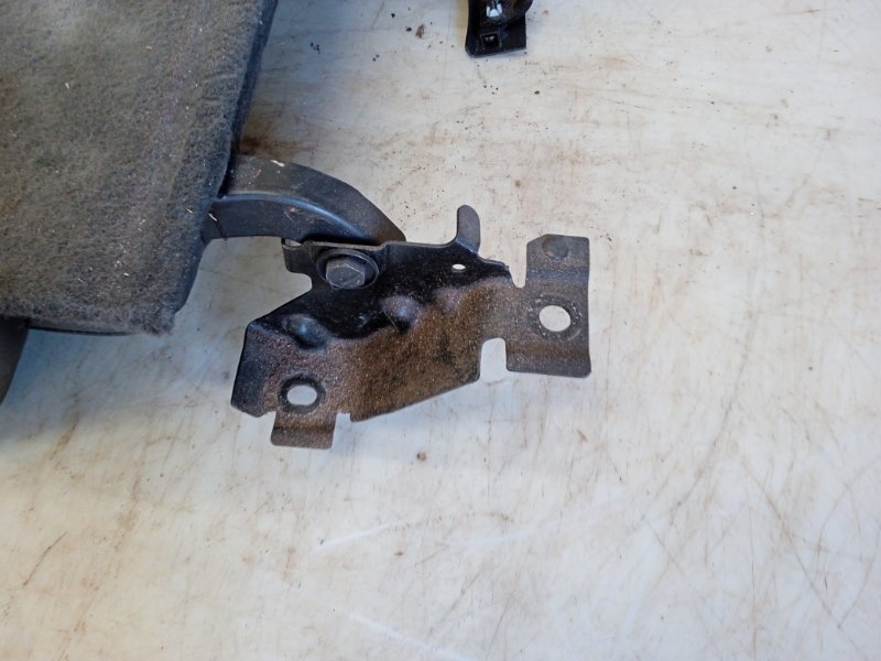 Сиденье салонное