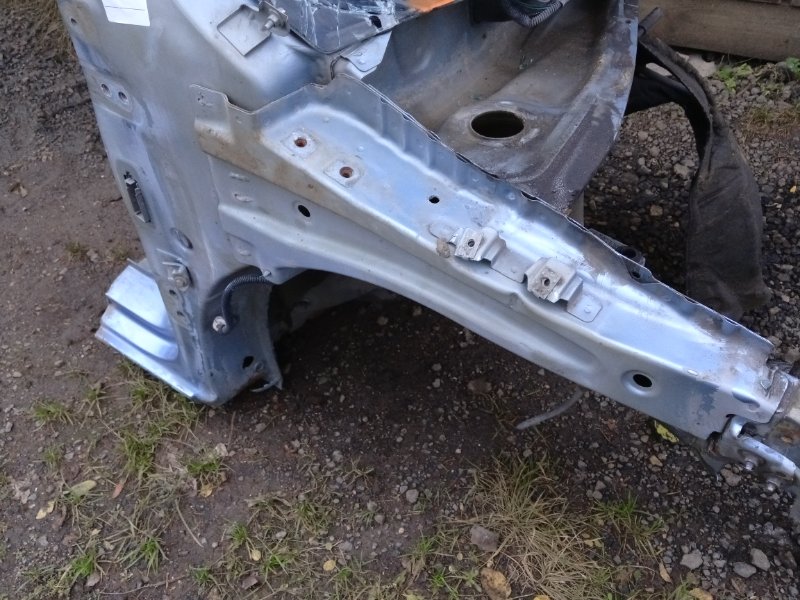 Лонжерон передний правый