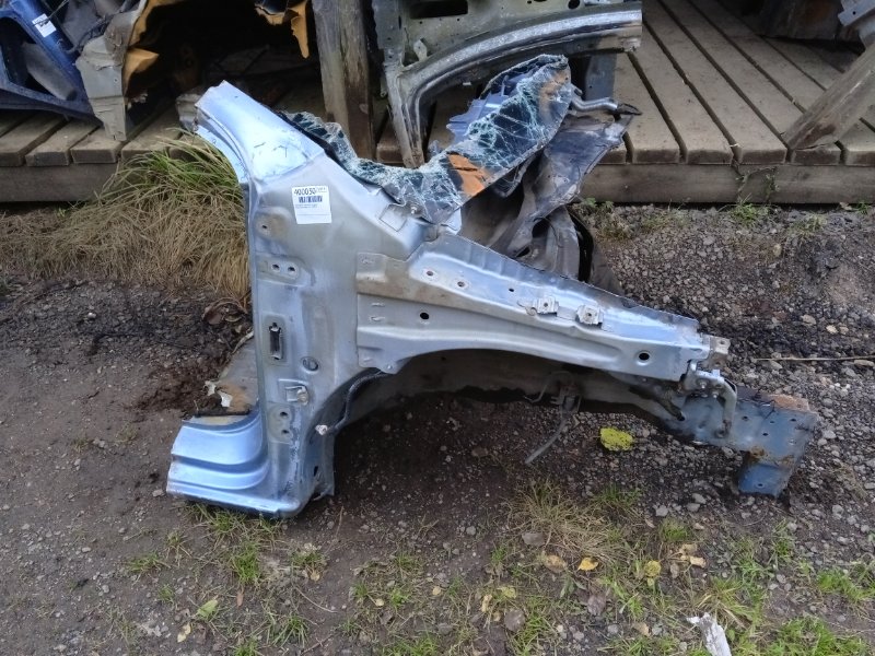 Лонжерон передний правый