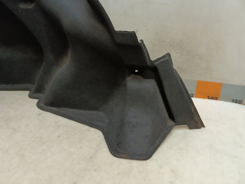 Обшивка багажника