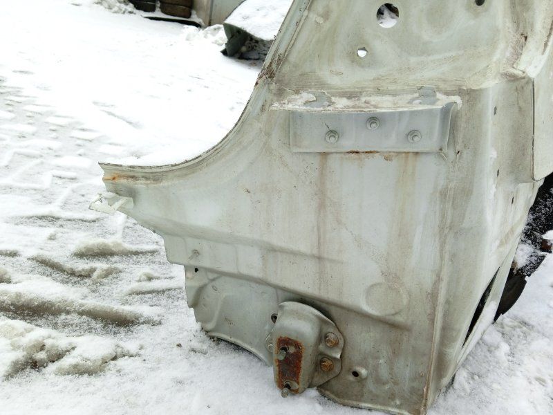 Крыло заднее правое