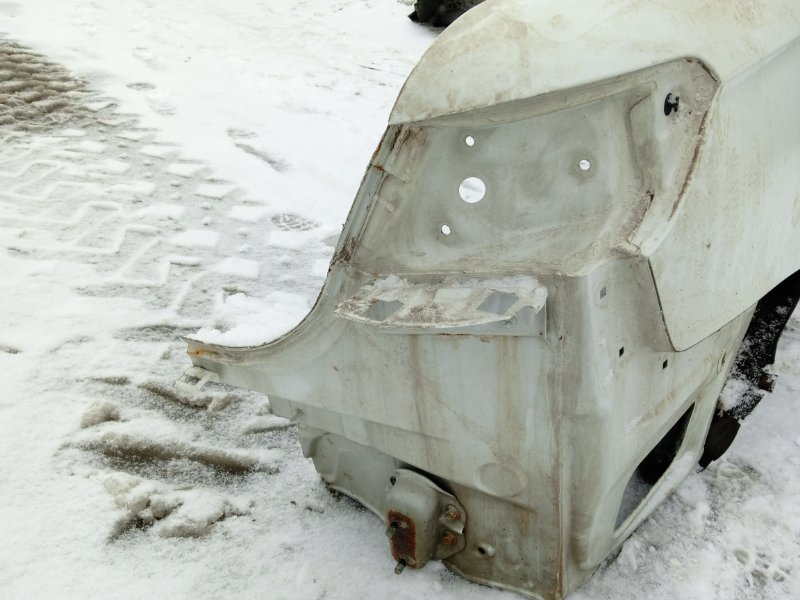 Крыло заднее правое