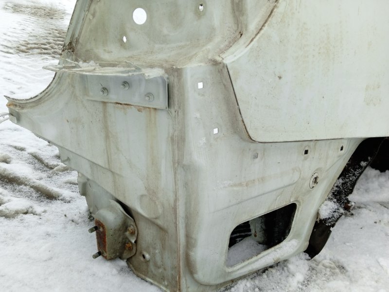 Крыло заднее правое