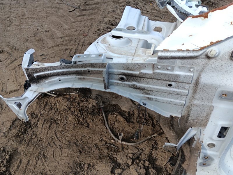 Лонжерон передний левый