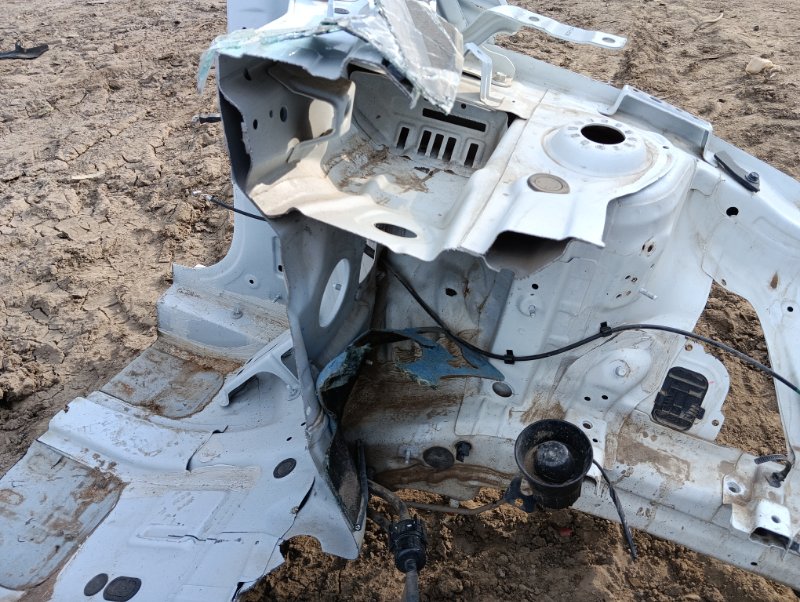 Лонжерон передний левый