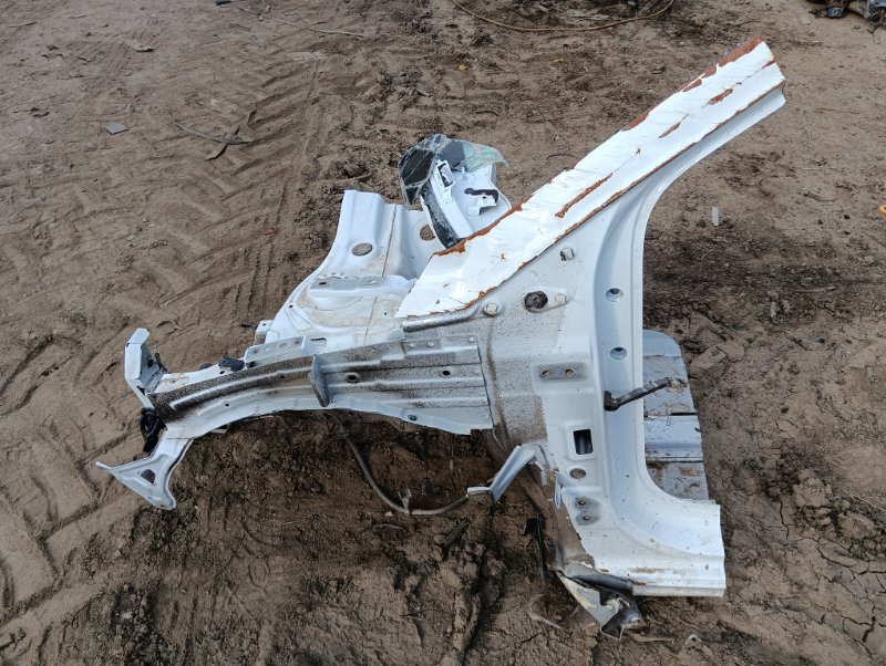 Лонжерон передний левый