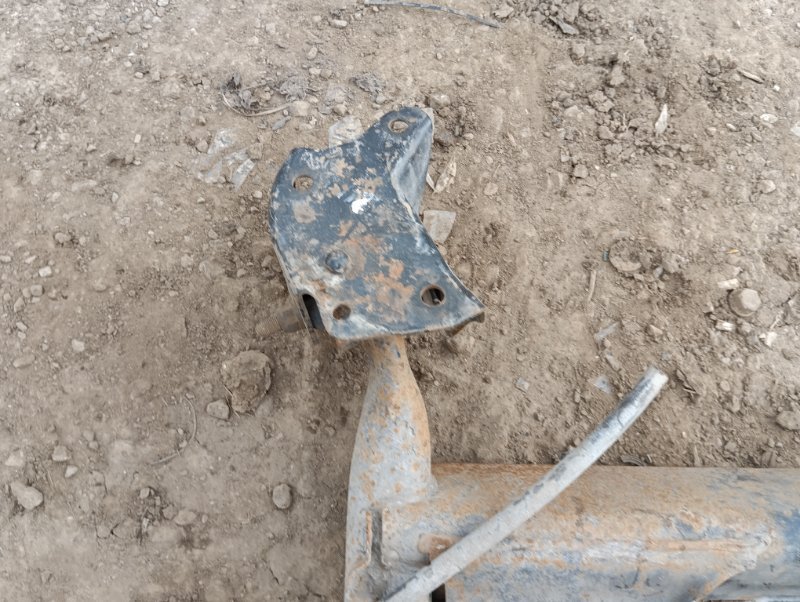 Балка задняя