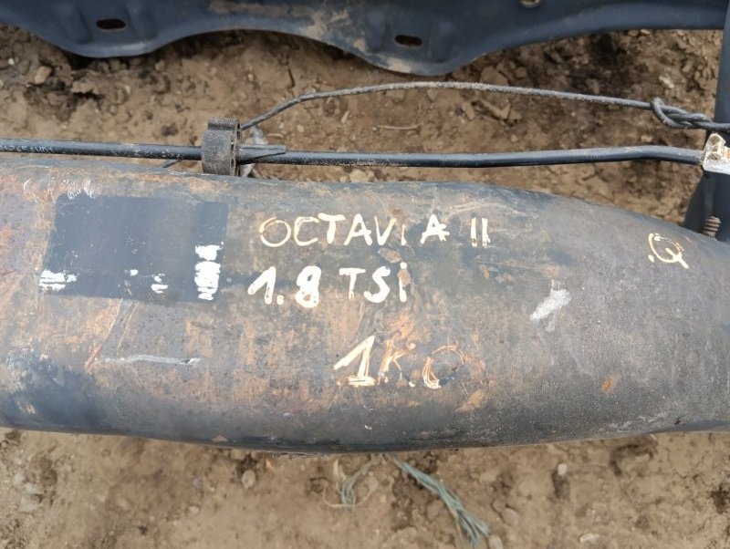 Балка задняя