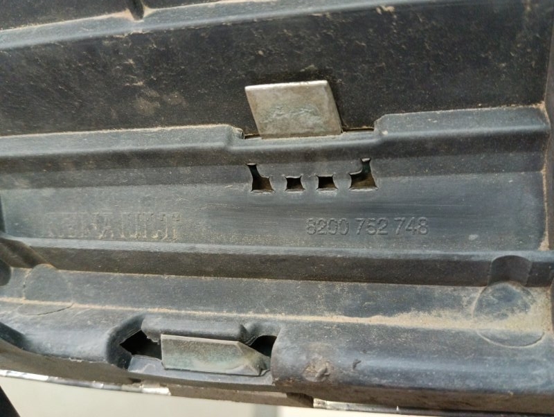 Решетка радиатора