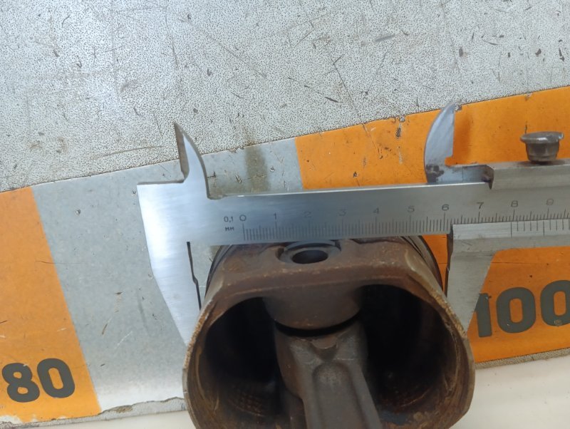 Поршень с шатуном