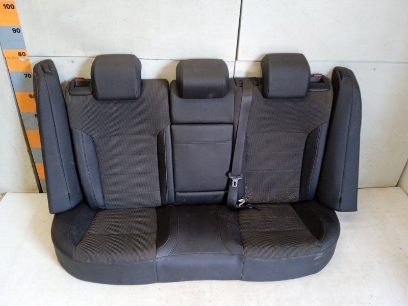 Сиденье салонное