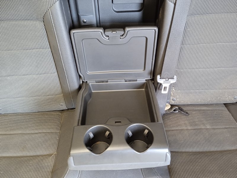 Сиденье салонное